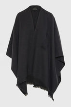 Load image into Gallery viewer, KNITTED JERKIN
