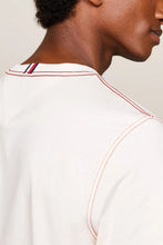 Load image into Gallery viewer, CONTRAST STITCH MONOTYPE TEE