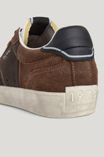 Load image into Gallery viewer, DAVE DUST SHOES