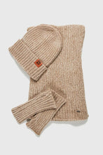 Load image into Gallery viewer, BEANIE SCARF SET