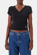 Load image into Gallery viewer, WOVEN LABEL RIB V NECK TEE