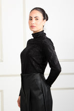 Load image into Gallery viewer, KNITTED TOP ZIVANGO