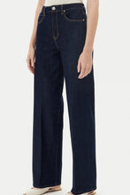 Load image into Gallery viewer, WIDE LEG TROUSER JEAN