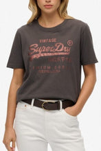 Load image into Gallery viewer, RELAXED TEE