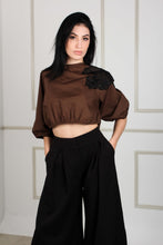 Load image into Gallery viewer, POPLIN BLOUSE WITH MOTIF