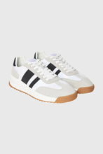 Load image into Gallery viewer, SNEAKERS