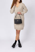 Load image into Gallery viewer, CEREMONY HANDLE BAG