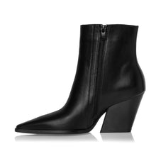 Load image into Gallery viewer, DAY 2 DAY ANKLE BOOTS 25-548