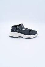 Load image into Gallery viewer, GRUB LOGO SHOES