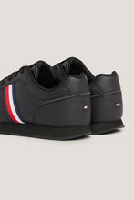 Load image into Gallery viewer, CORE LOW RUNNER SHOES