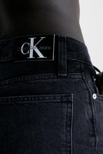 Load image into Gallery viewer, MOM JEANS BLACK