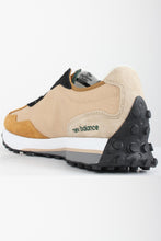 Load image into Gallery viewer, NEW BALANCE CLASSICS SNEAKERS