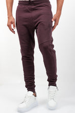 Load image into Gallery viewer, ESSENTIALS TRACKPANTS