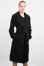 Load image into Gallery viewer, COAT