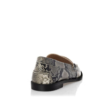 Load image into Gallery viewer, DAY 2 DAY SHOES MOCCASINS