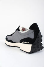 Load image into Gallery viewer, NEW BALANCE CLASSICS SHOES